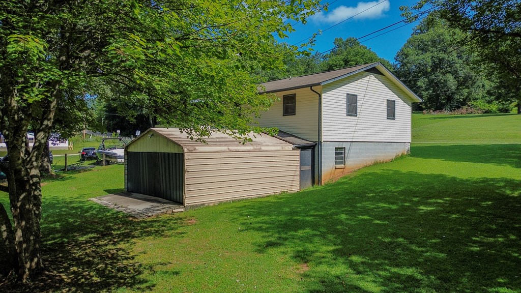 141 Prentiss Bridge Road