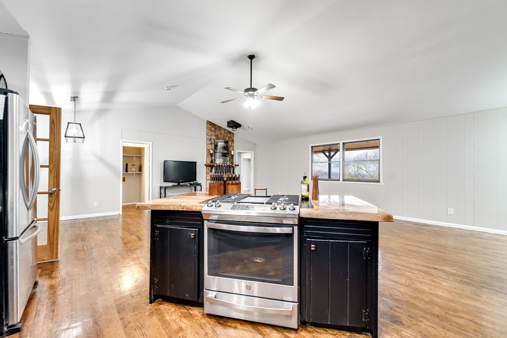 86 Tumbleweed Trail
