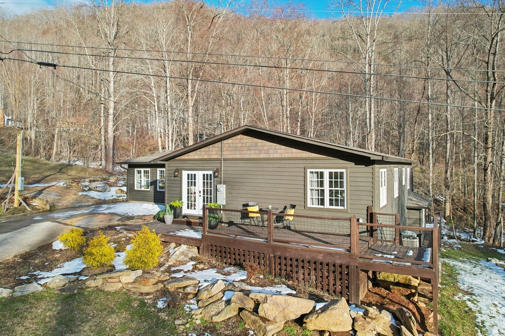 1990 Fisher Creek Road