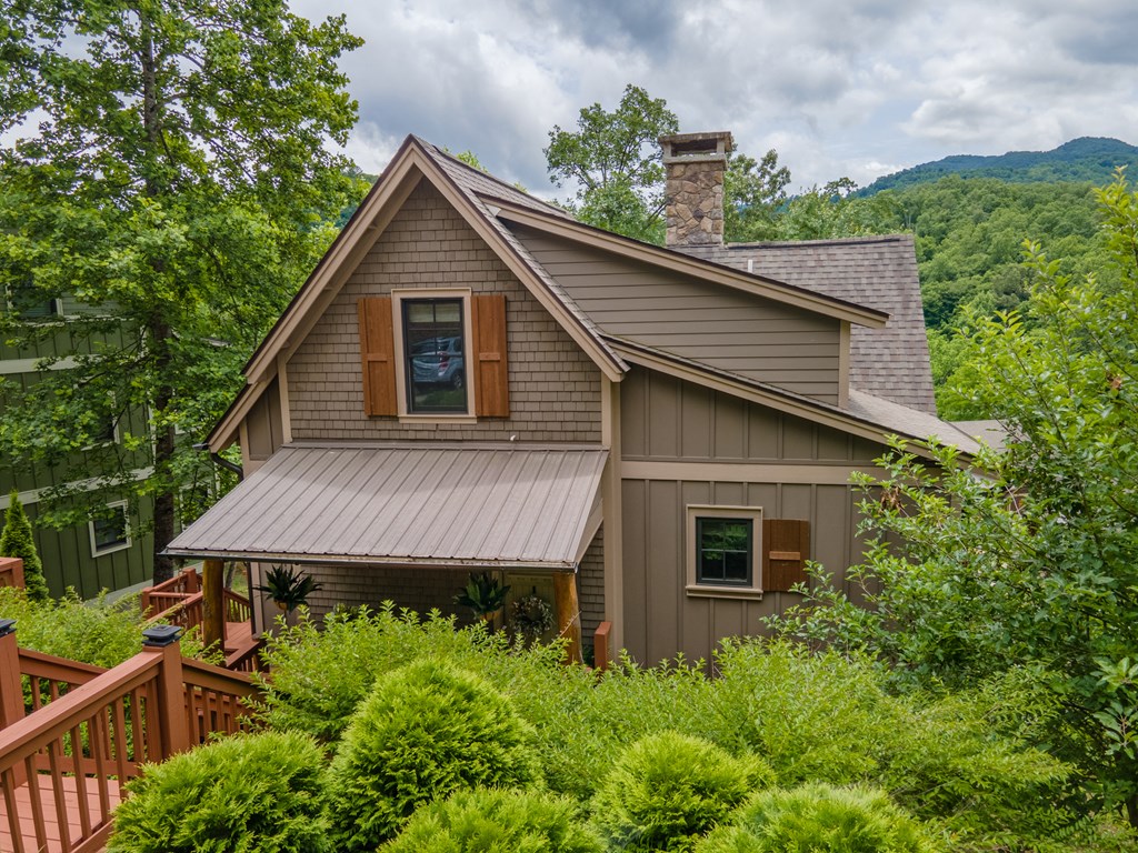 63 Copper Canopy Drive