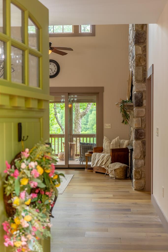 63 Copper Canopy Drive