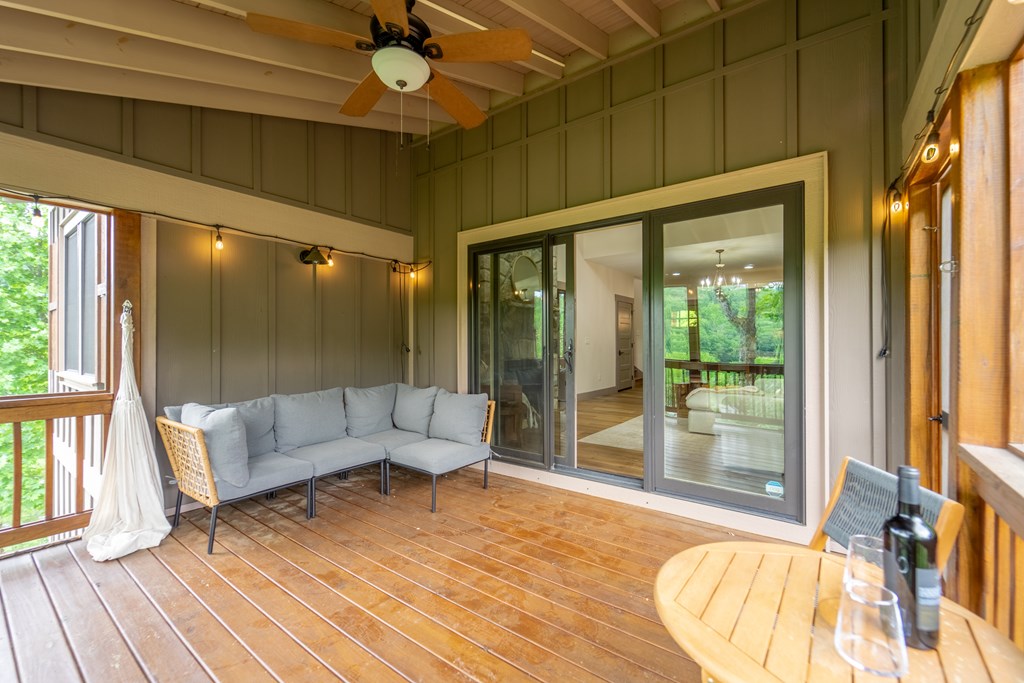 63 Copper Canopy Drive