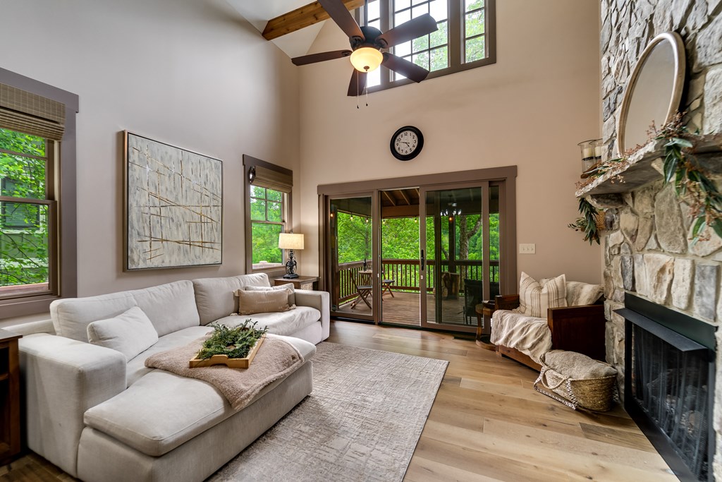 63 Copper Canopy Drive