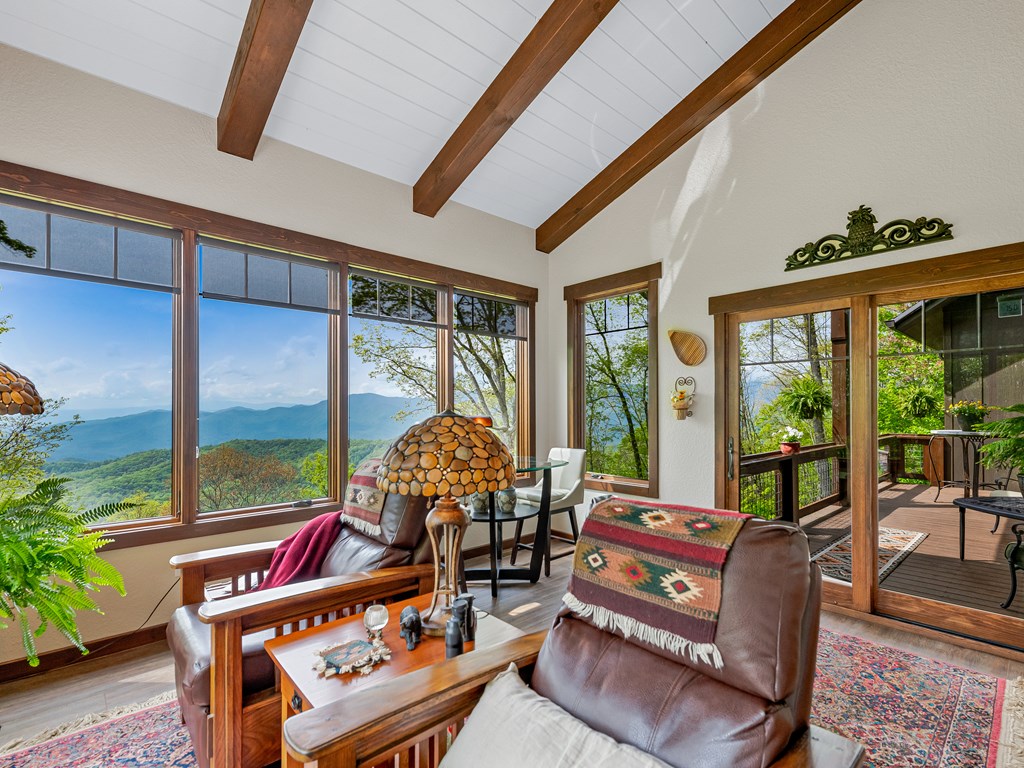 2223 Scarlet Ridge
