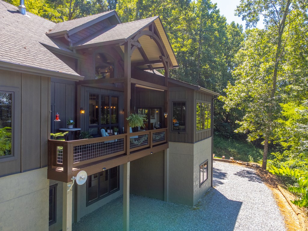 2223 Scarlet Ridge