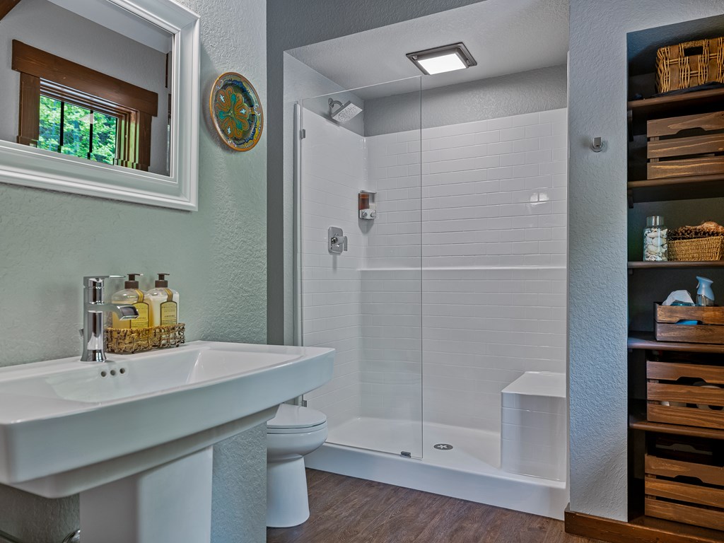 2223 Scarlet Ridge