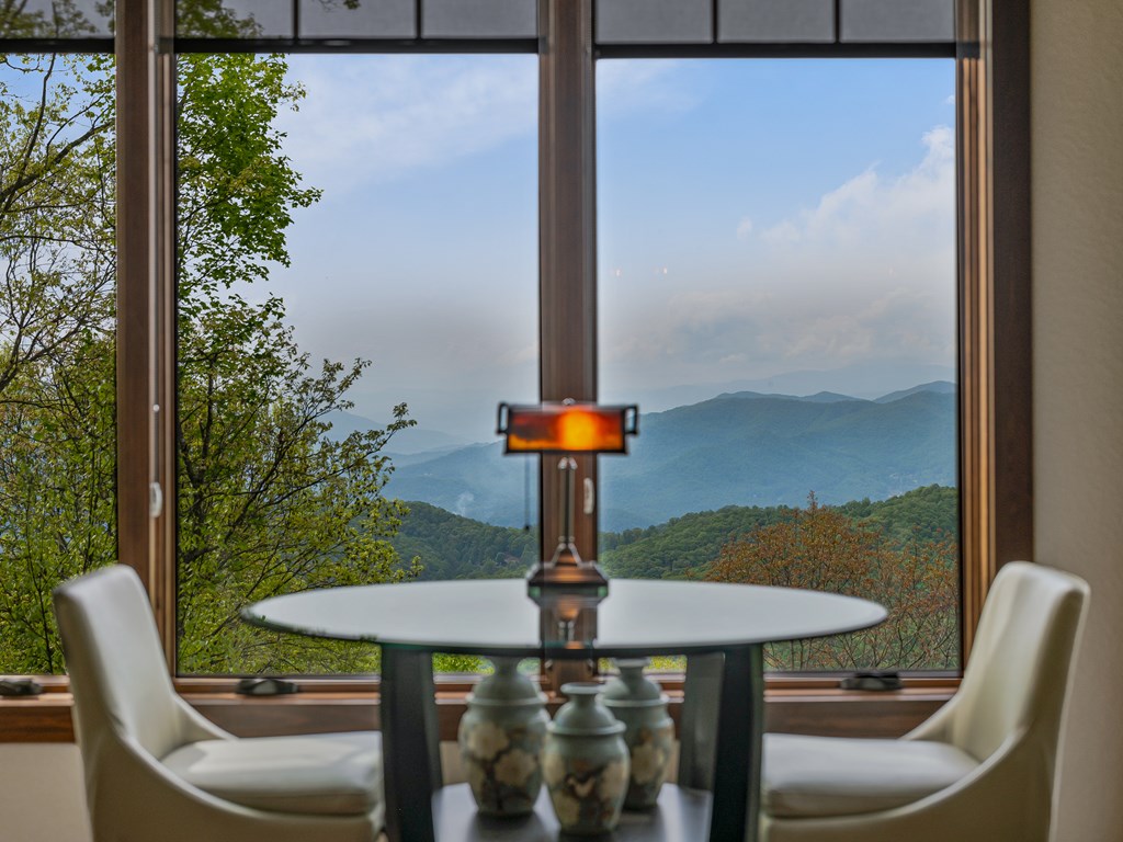 2223 Scarlet Ridge