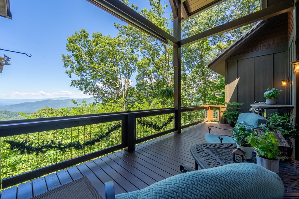 2223 Scarlet Ridge