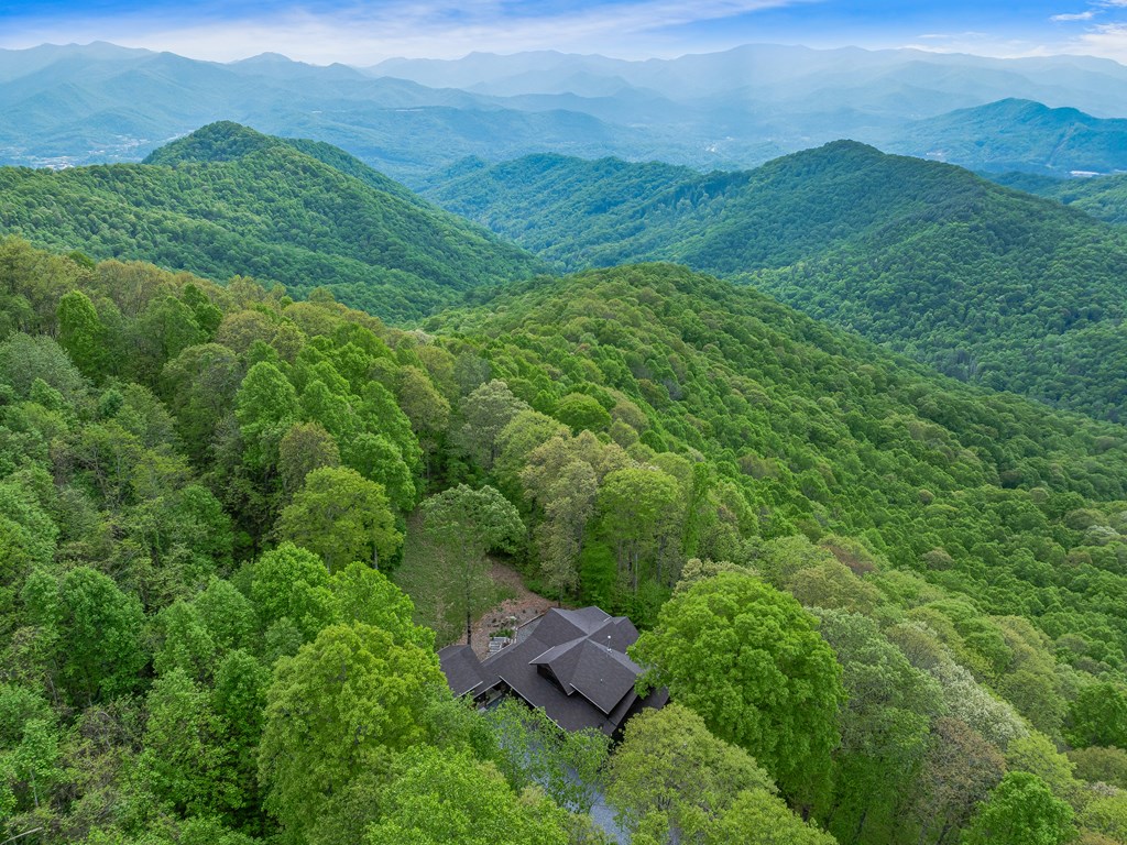 2223 Scarlet Ridge