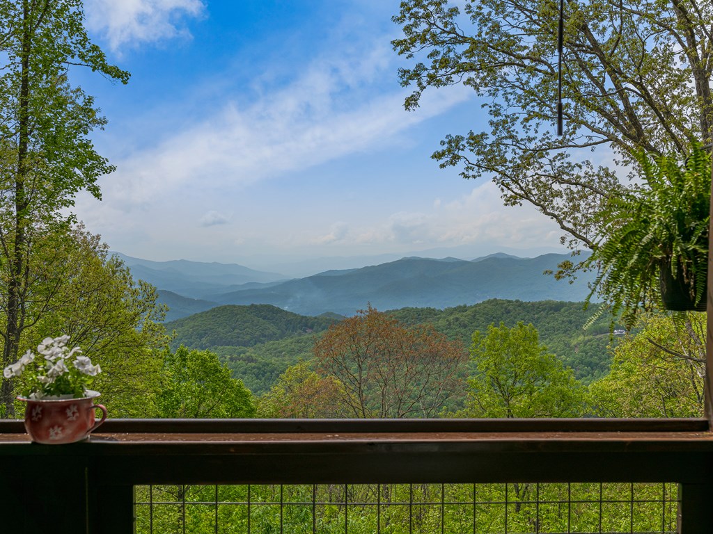 2223 Scarlet Ridge