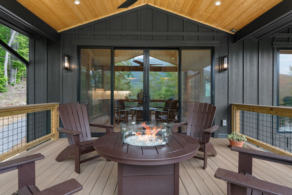 192 Lakeview Trail