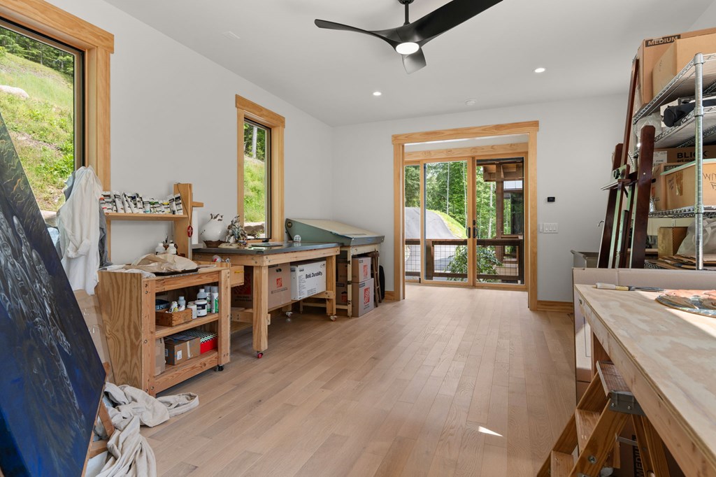 192 Lakeview Trail