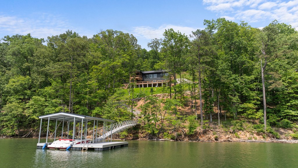 192 Lakeview Trail