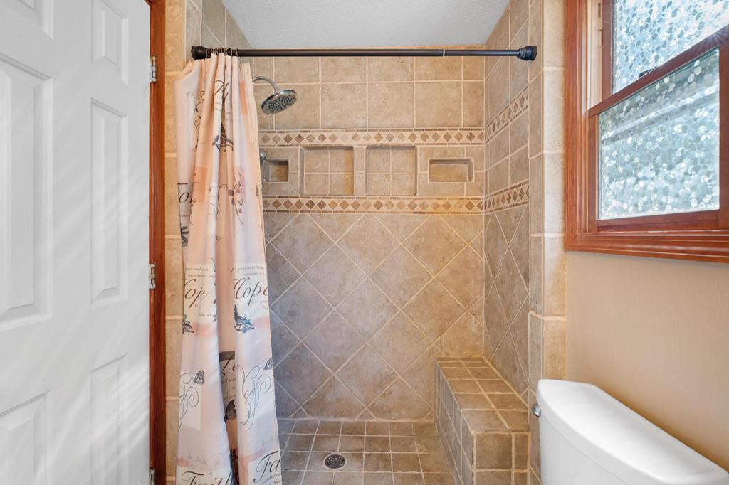 825 Posey Blanton Rd