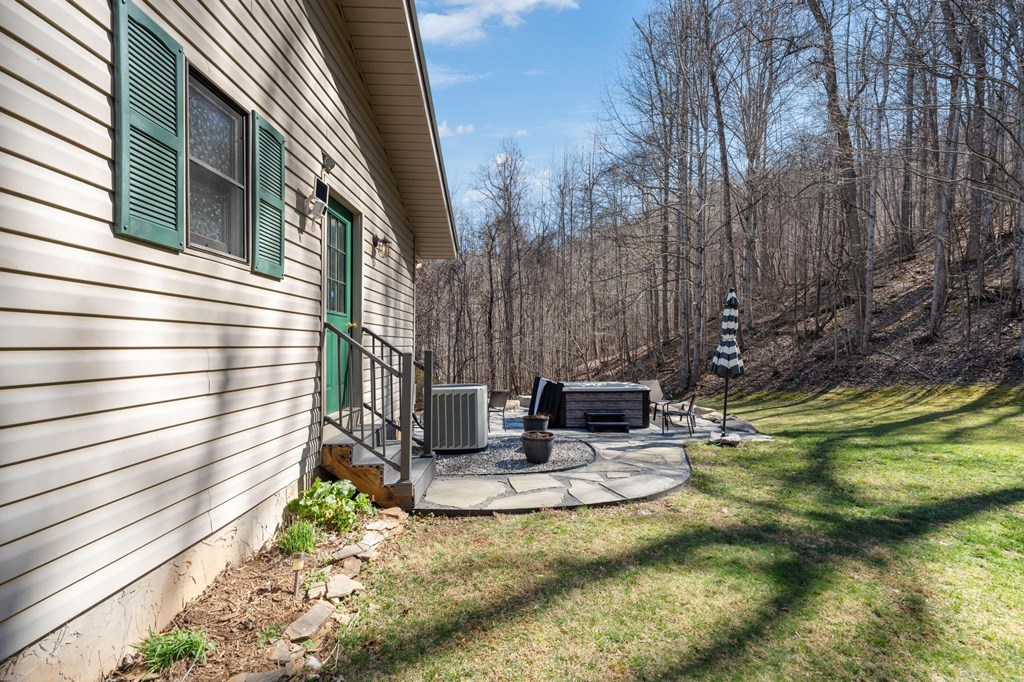 825 Posey Blanton Rd