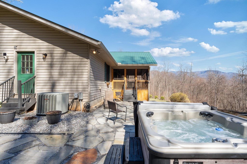 825 Posey Blanton Rd