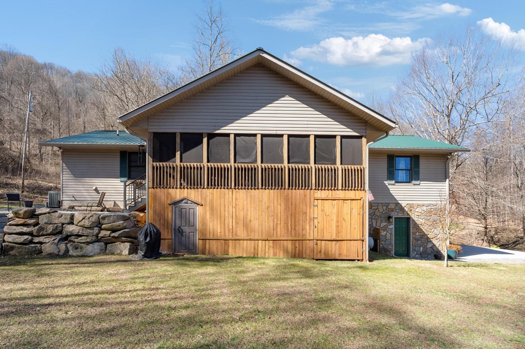 825 Posey Blanton Rd
