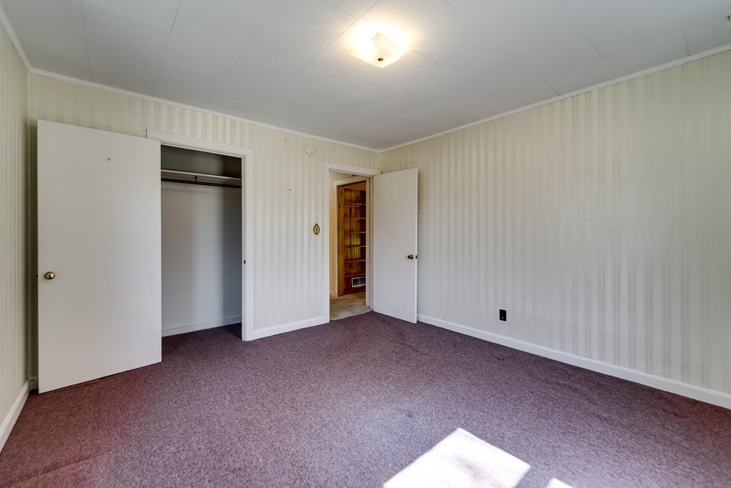 809 Locust Creek Road