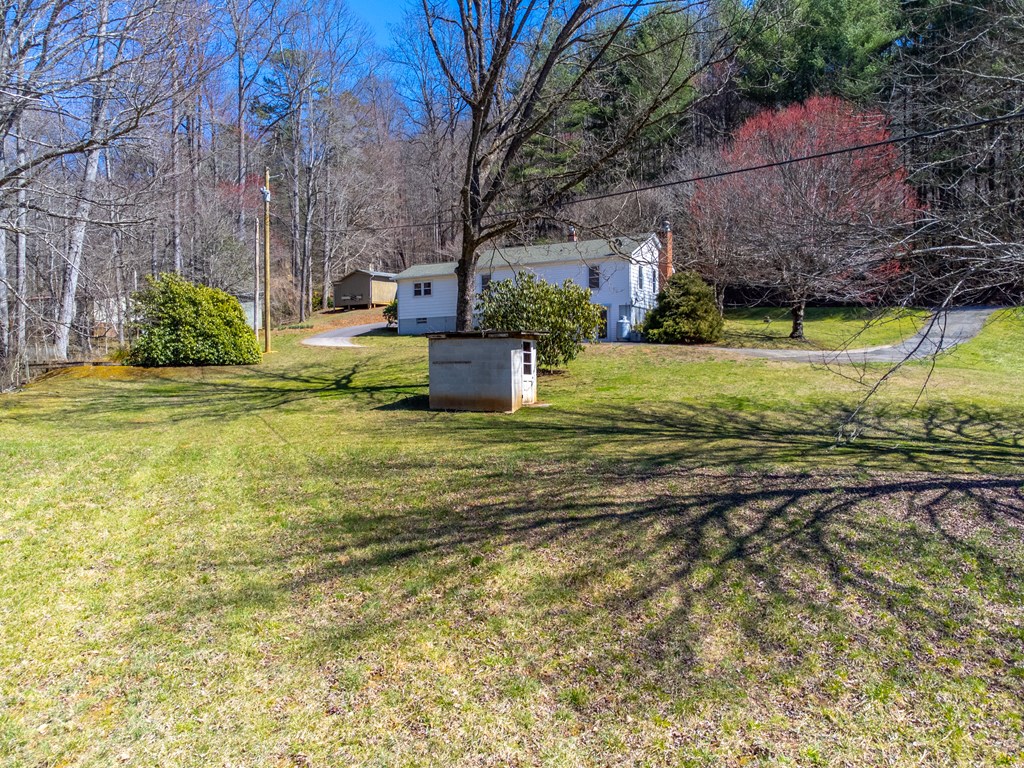 809 Locust Creek Road