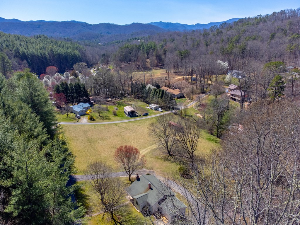 809 Locust Creek Road