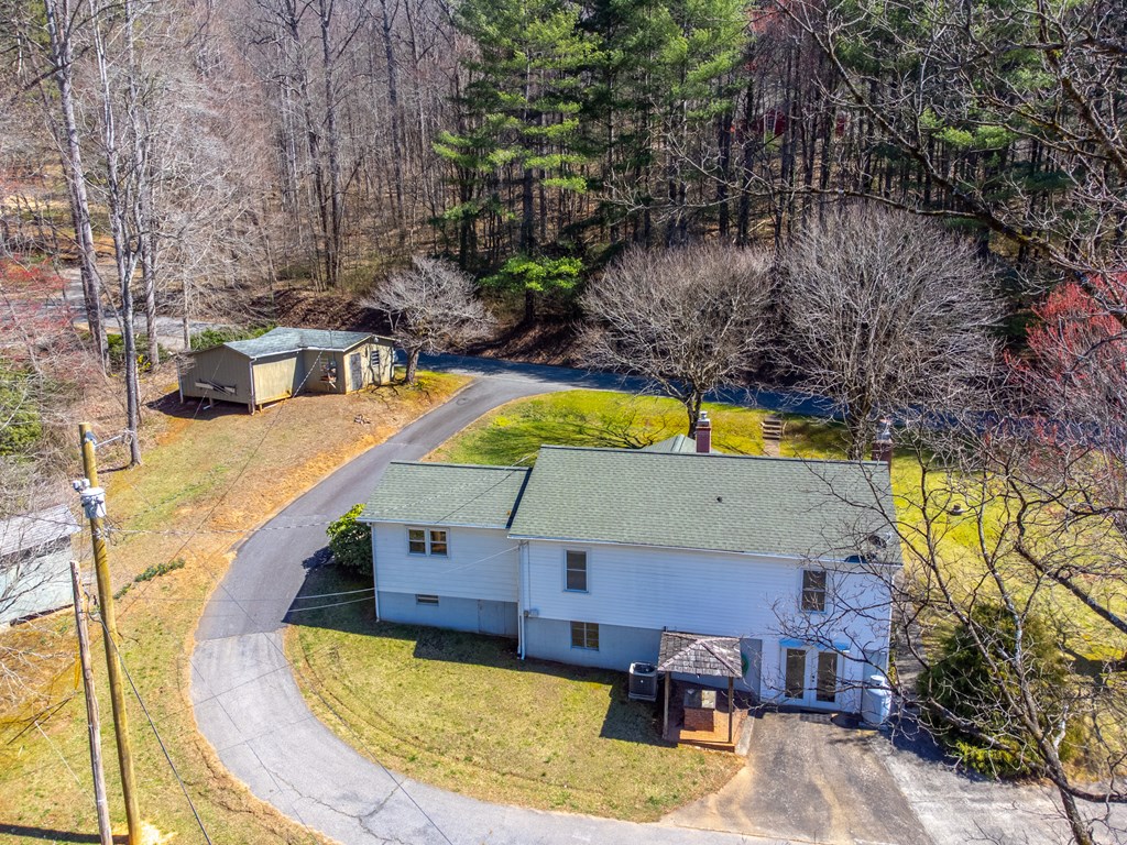 809 Locust Creek Road