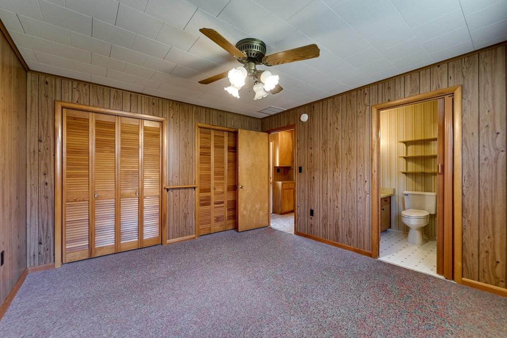 809 Locust Creek Road