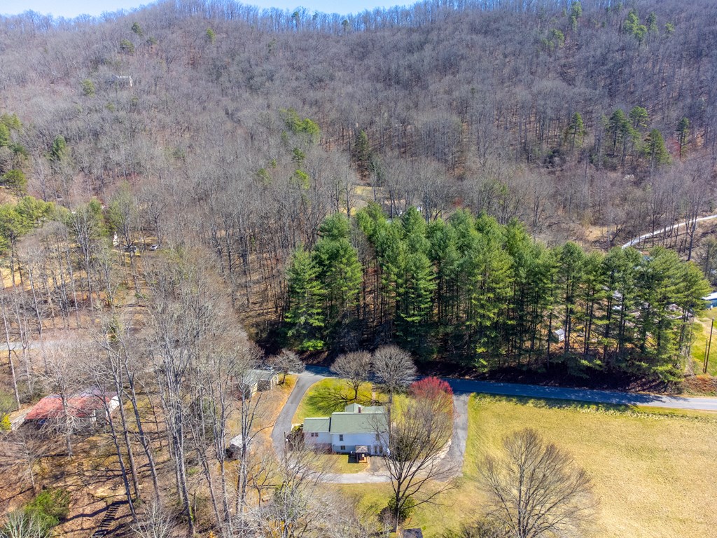 809 Locust Creek Road