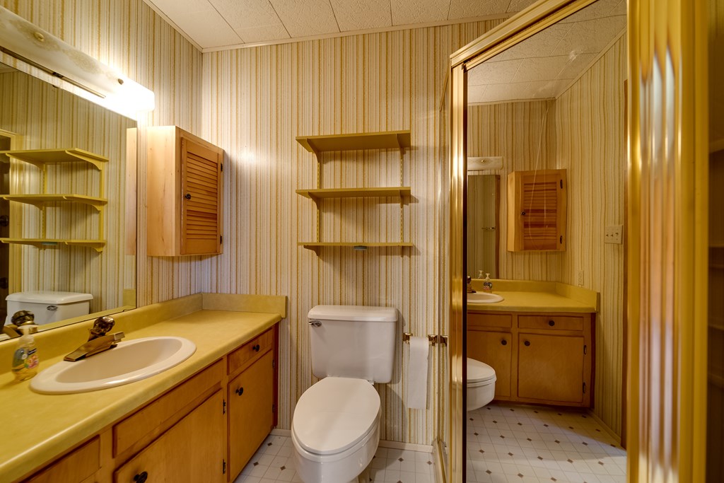 809 Locust Creek Road