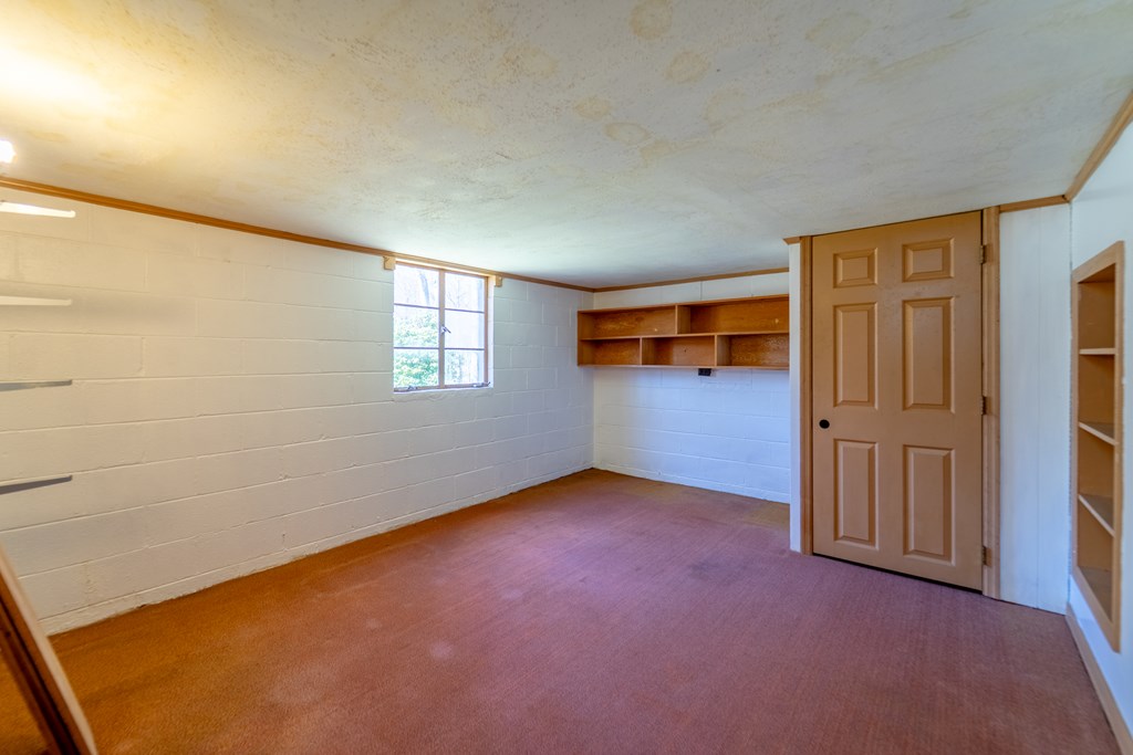 809 Locust Creek Road