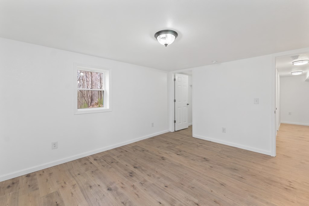 975 Middle Skeenah Rd