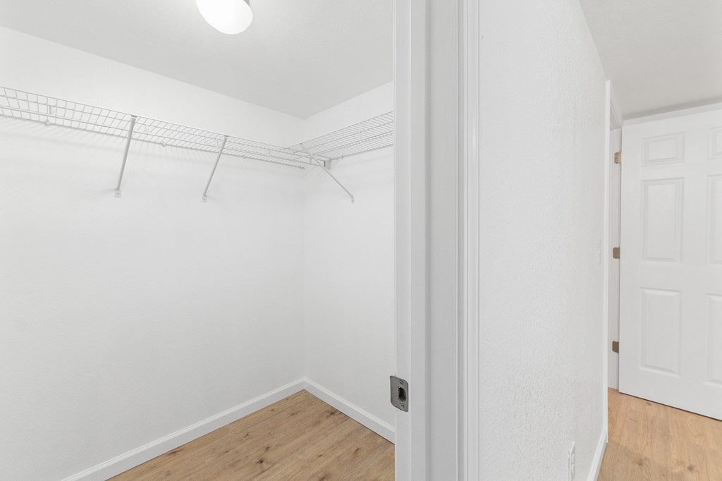 975 Middle Skeenah Rd