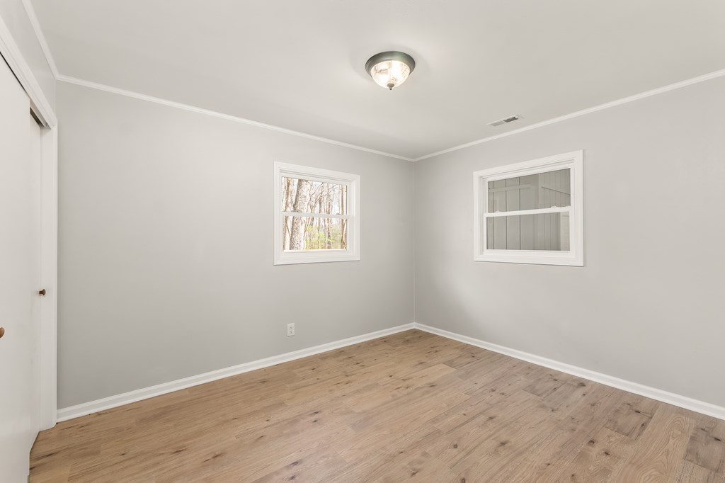 975 Middle Skeenah Rd