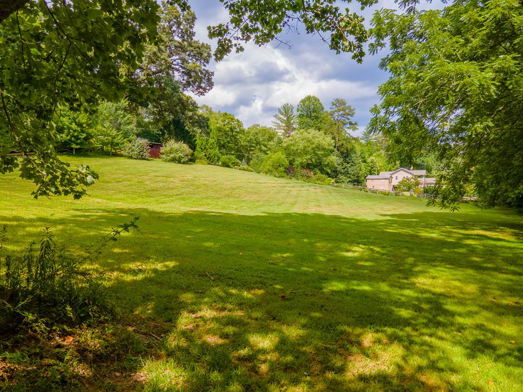 3407 Patton Rd