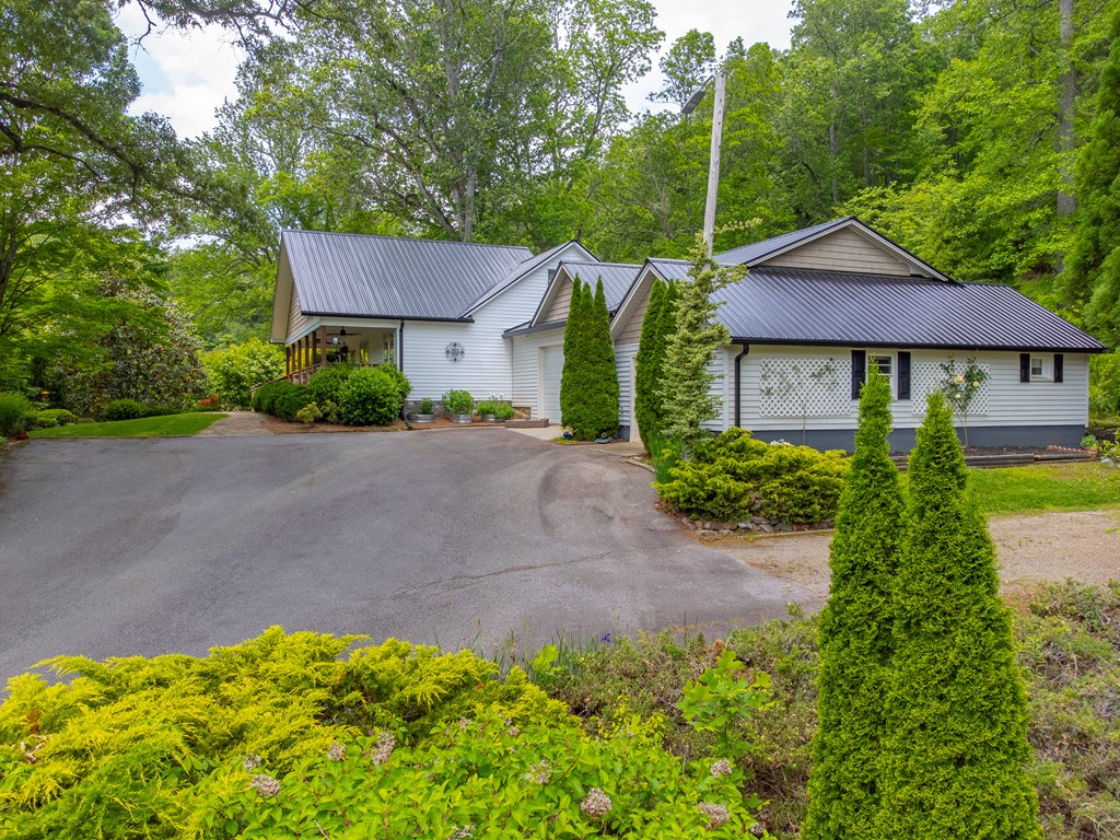 3407 Patton Rd
