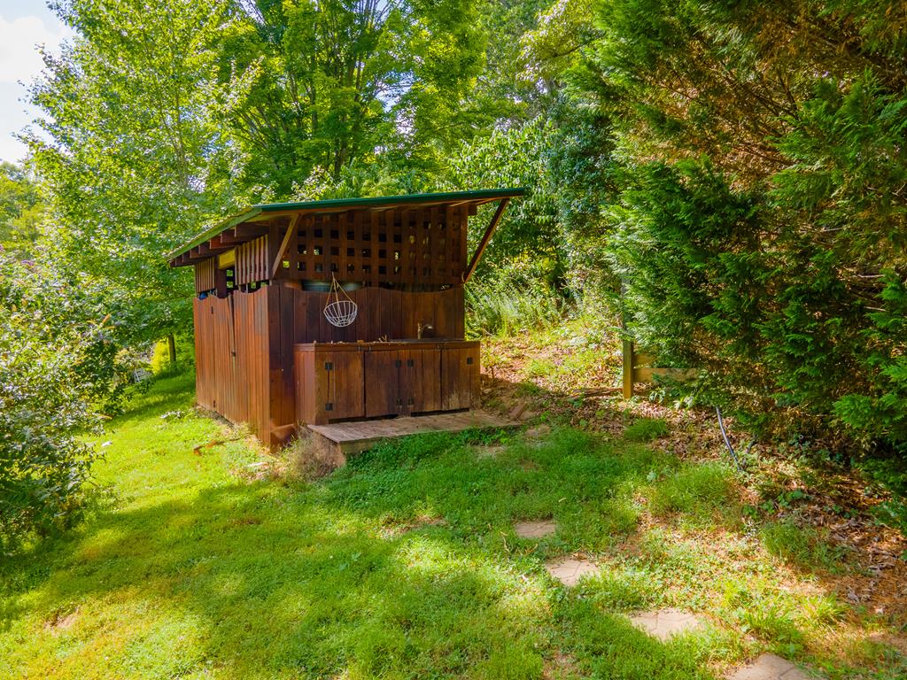 3407 Patton Rd