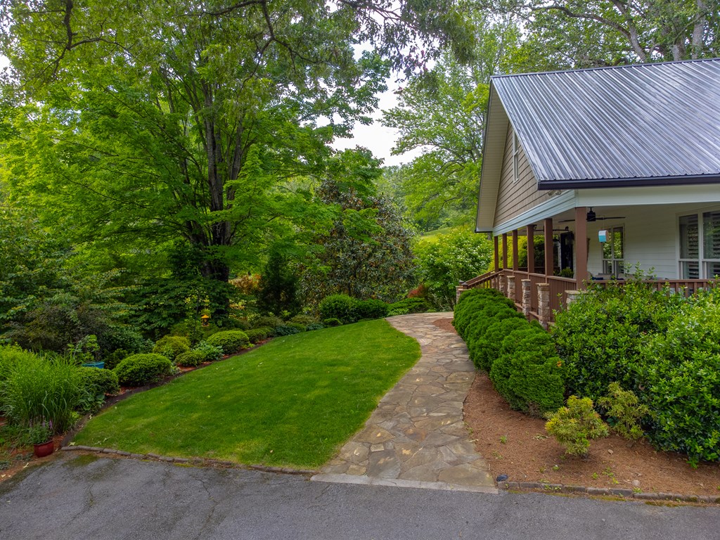 3407 Patton Rd
