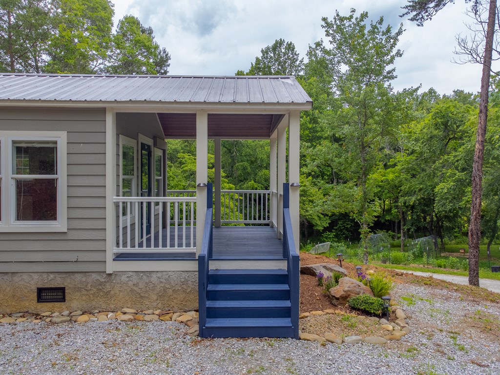 240 Bear Pen Cove