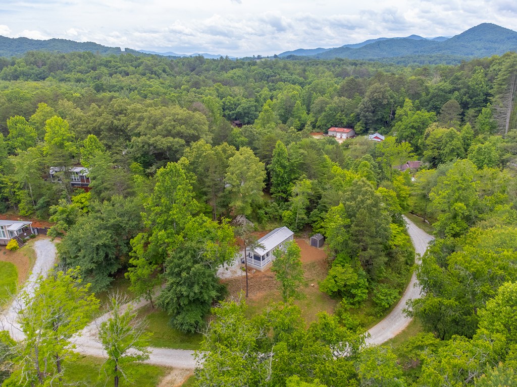 240 Bear Pen Cove