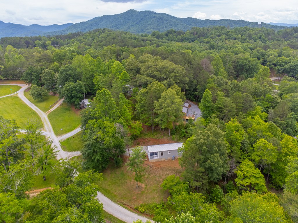 240 Bear Pen Cove