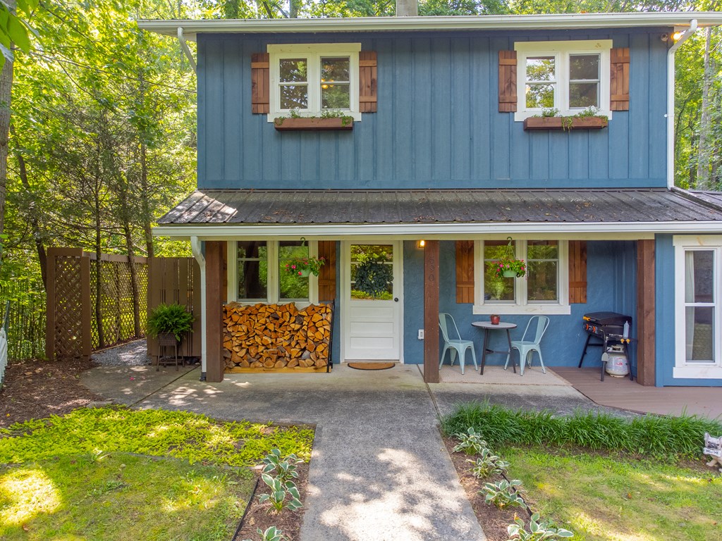 590 Claude Cook Rd