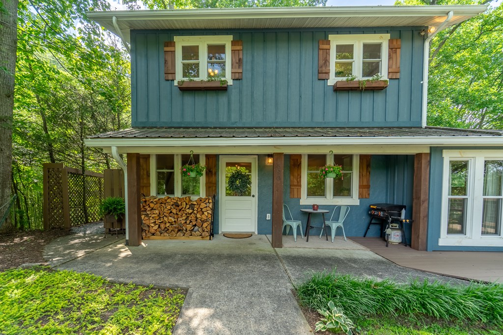 590 Claude Cook Rd