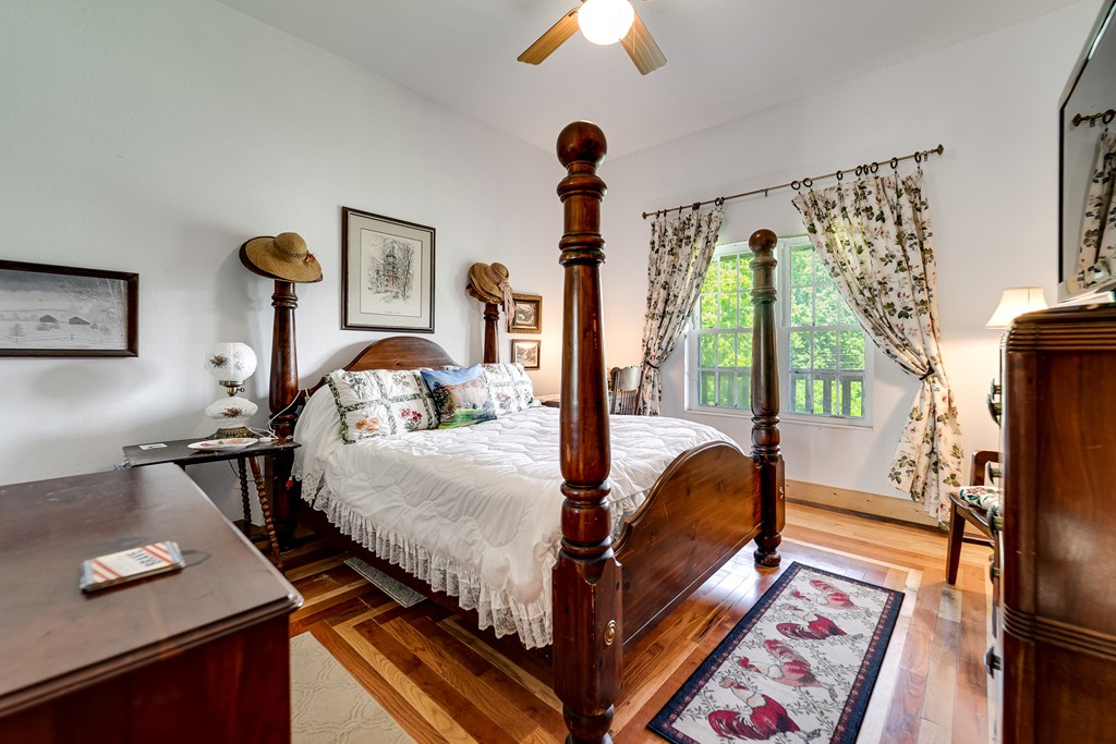 54 Barnwood Way