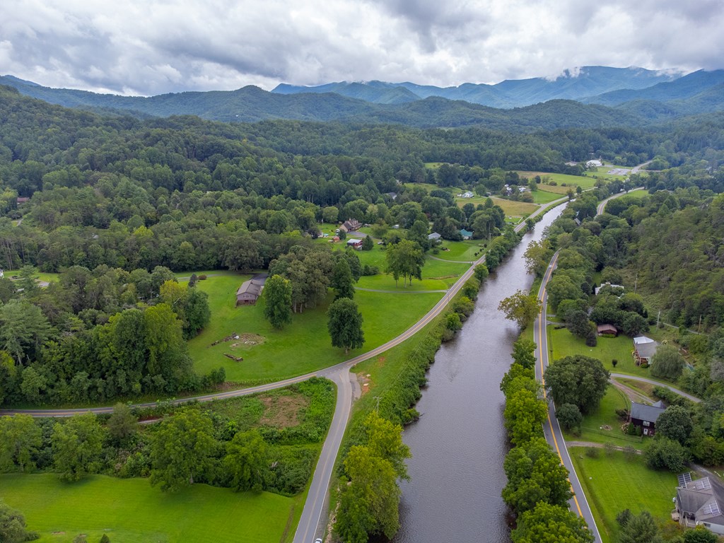 LOT A,B Old Settlement Rd