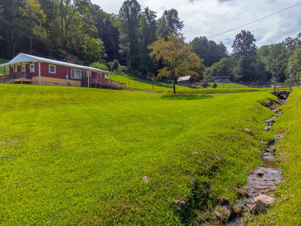 267 Hensley Cemetery Rd