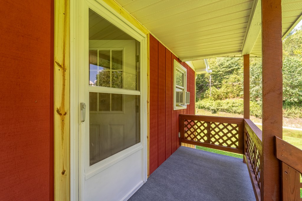 267 Hensley Cemetery Rd