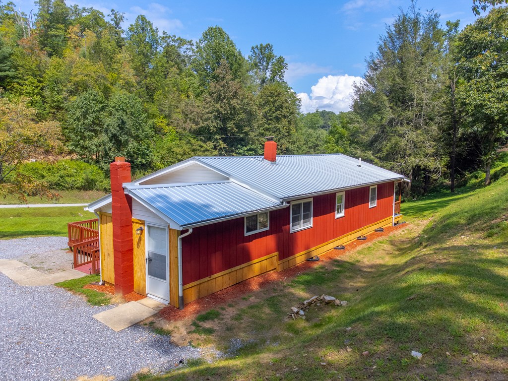 267 Hensley Cemetery Rd