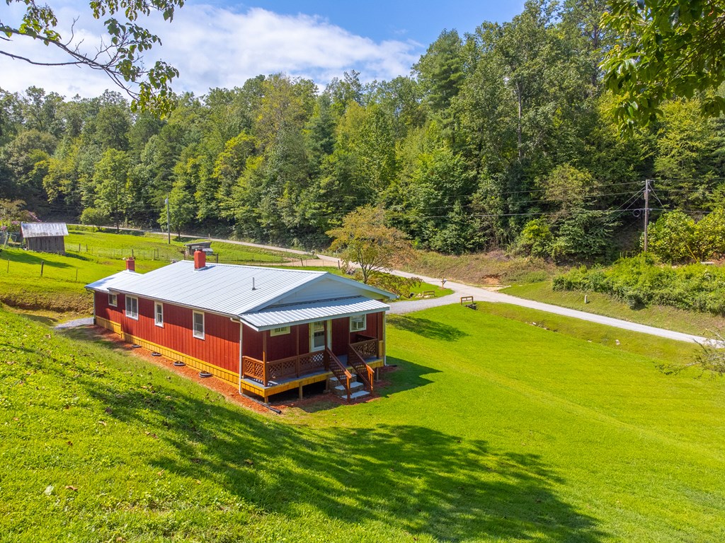 267 Hensley Cemetery Rd