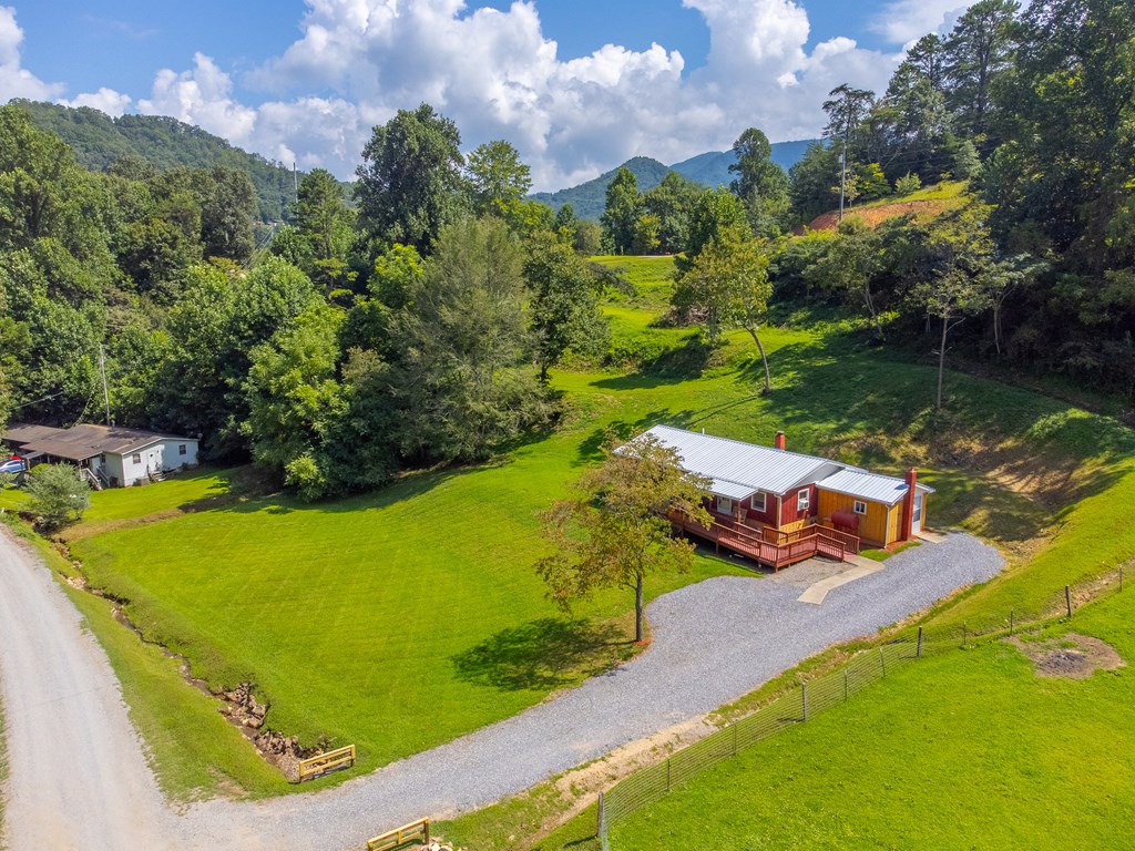 267 Hensley Cemetery Rd