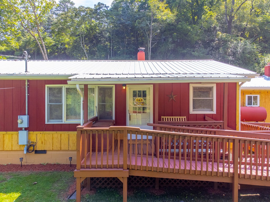 267 Hensley Cemetery Rd