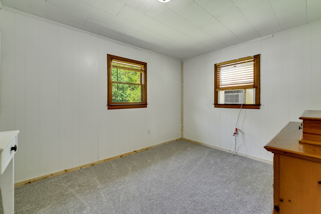 267 Hensley Cemetery Rd